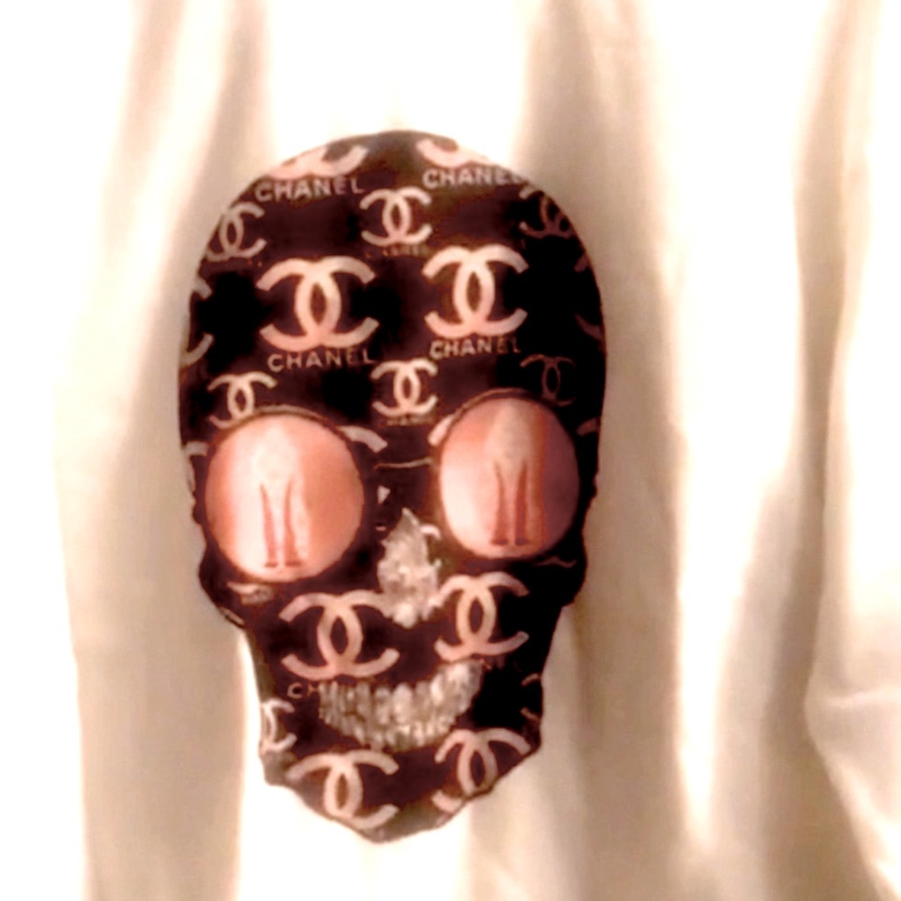 Pullover Pink Coco Sugar Skull W/Diamond 👀 & Legs 👃 🦷 Long Sleeve Sweatshirt - Picture 6 of 10